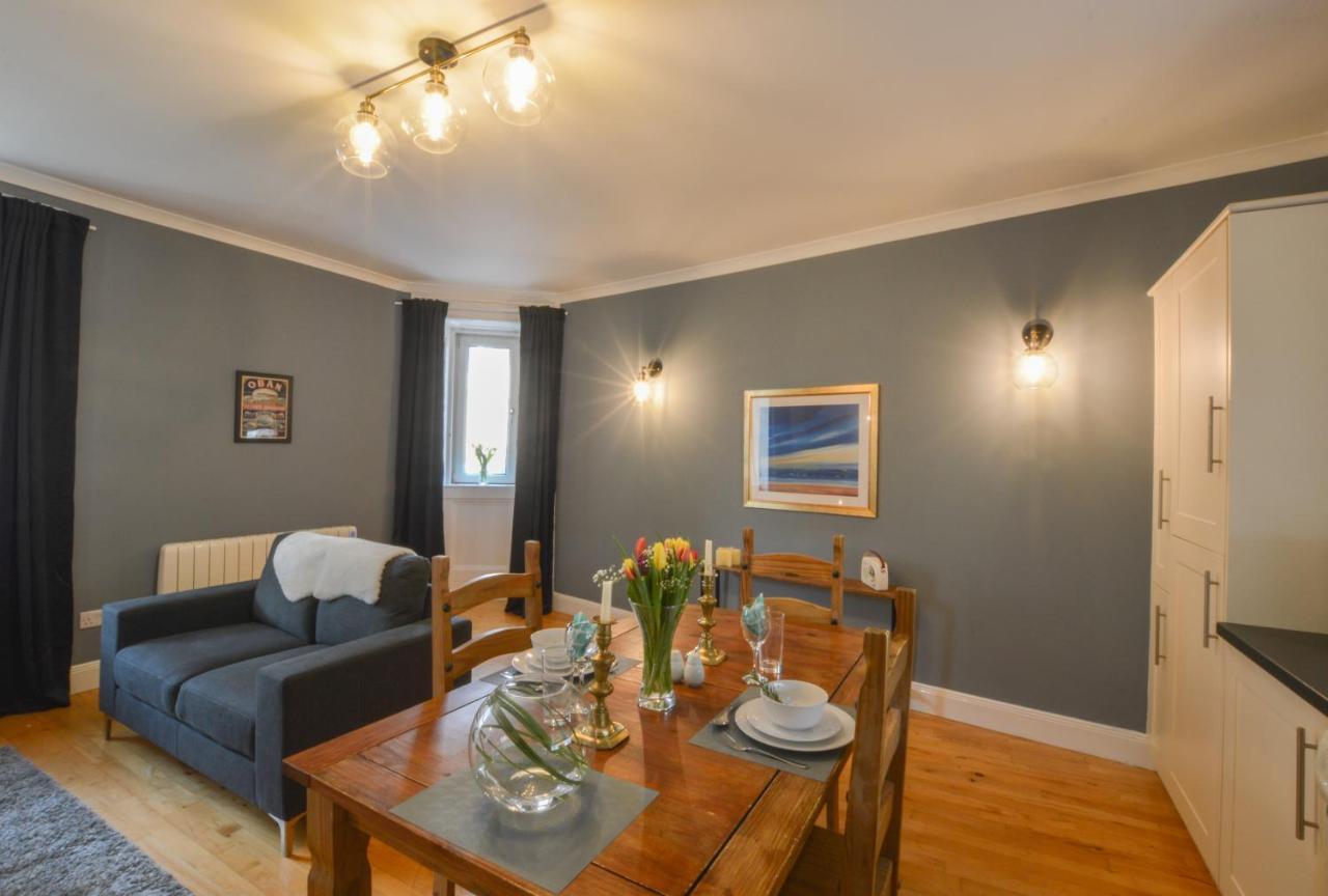 The Gallery Apartment - Oban Town Centre Apartment, Walkable To Ferry Terminal Extérieur photo